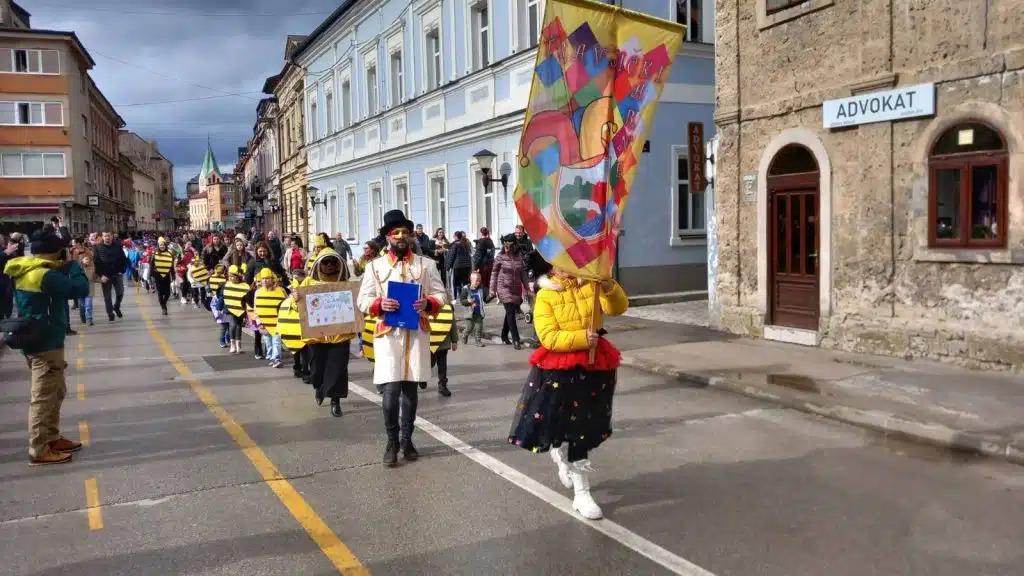 (FOTO/VIDEO) Održan tradicionalni “Travnički karneval”