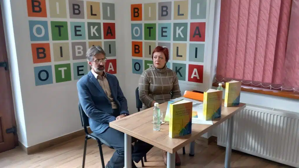 Predstavljena knjiga „Bosanski jezik i komunikacija u nastavnoj praksi“