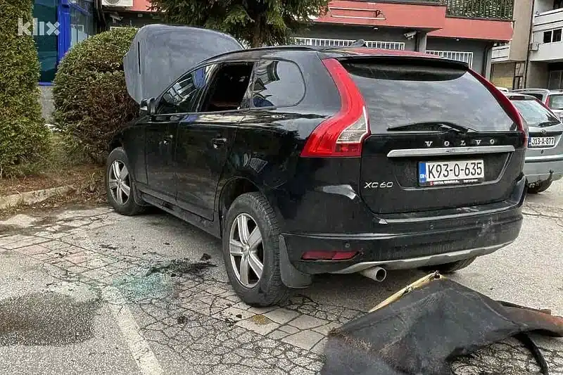 Novi Travnik: Zapaljeno vozilo kantonalnog zastupnika Ante Lozančića
