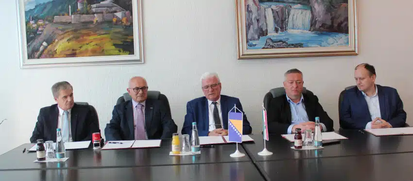 Potpisan Sporazum o poslovnoj saradnji između Vlade SBK, IUT-a i Saobraćajnog fakulteta u Travniku