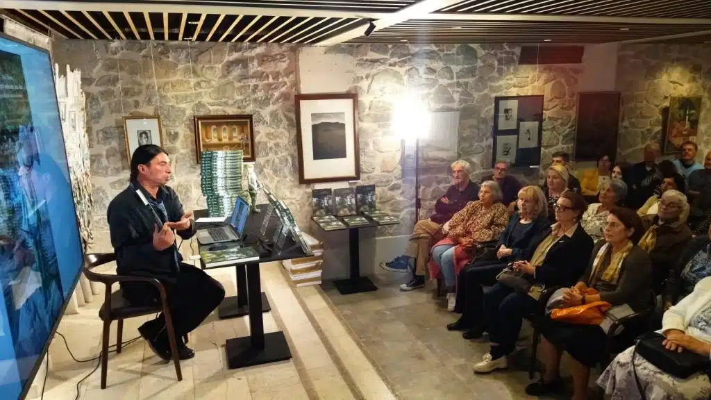 Predstavljena knjiga ”Znaj Enese, gdje god vode ima, ima i ribe” (FOTO)