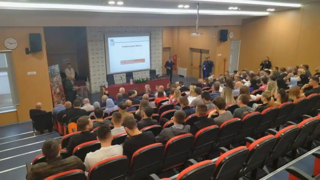 Internacionalni univerzitet Travnik organizuje jednodnevnu edukaciju ”Bespovratna sredstva iz EU fondova su Vam dostupna”