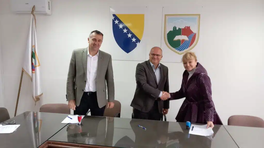 Potpisani ugovori za projekate po LOD metodologiji koji će se finansirati iz budžeta Općine Travnik u 2024. godini (VIDEO)