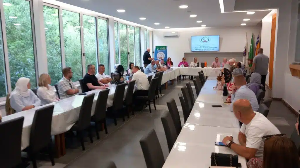 Dani Ajvatovice: Održan okrugli sto o Sulejmanija džamiji u Travniku (FOTO)