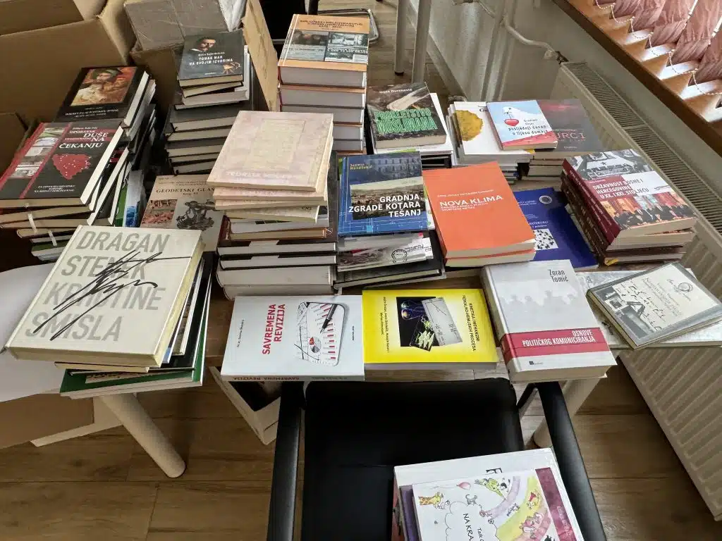 gradska biblioteka travnik ustupa višak knjiga drugim bibliotekama u bih