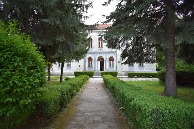 Obavijest o upisu u JU Osnovnu muzičku školu Travnik