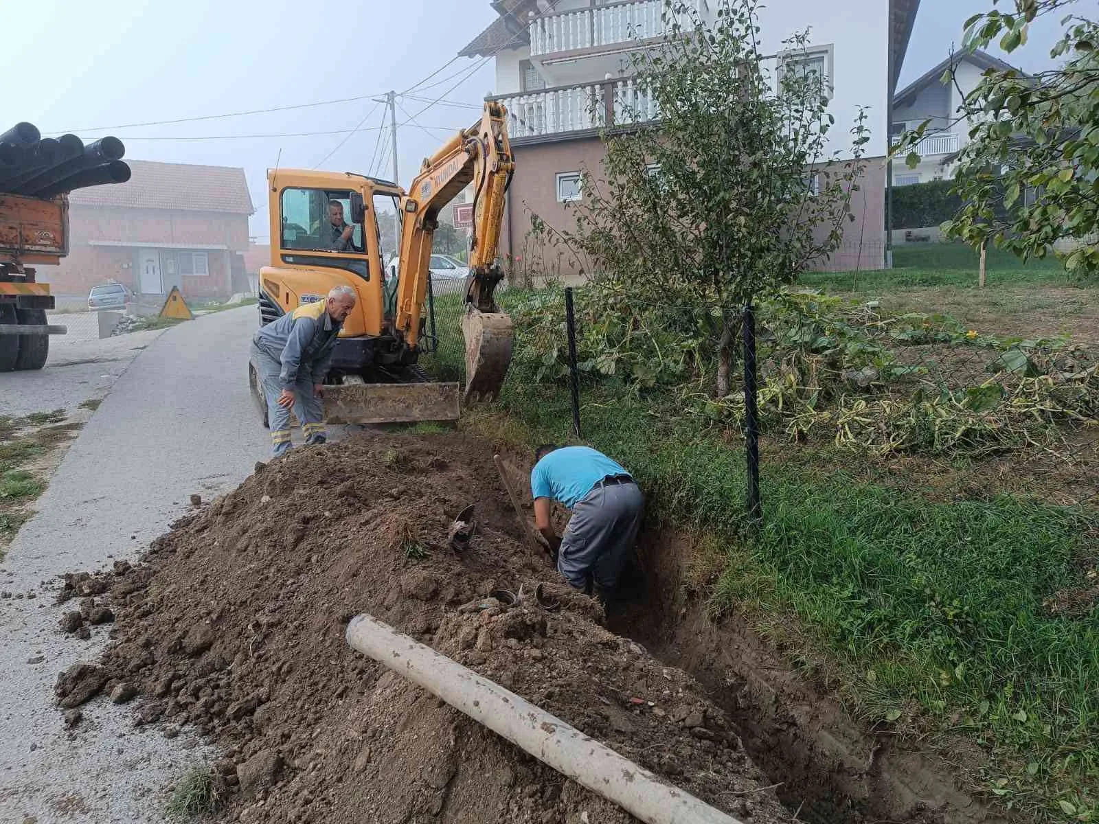 Rekonstrukcija kanalizacione mreže u naselju Grahovik: U toku radovi na poboljšanju infrastrukture