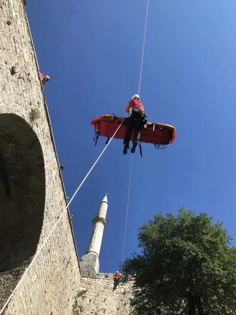 Pridruži se GSS Travnik i postani heroj u spašavanju života!