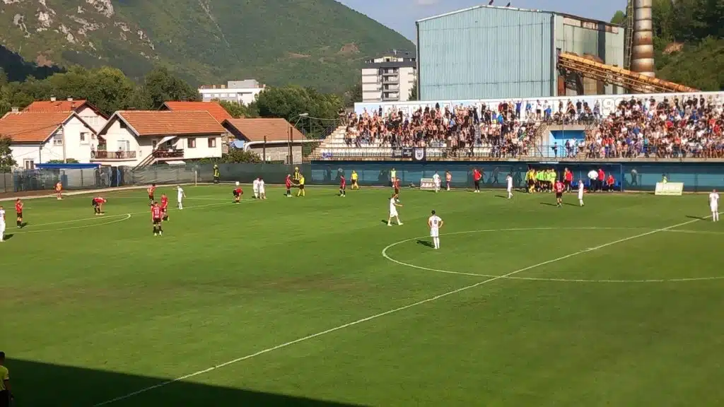 Napeta završnica na Piroti: NK Travnik golom u 86. minuti savladao NK Čelik (FOTO/VIDEO)
