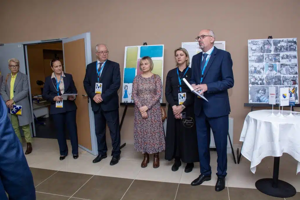 Održan Naučni skup sa međunarodnim učešćem „Meokrnje – simbol borbe protiv fašizma““ – Izuzetno uspješan događaj s međunarodnim učešćem održan naučni skup sa međunarodnim učešćem „meokrnje – simbol borbe protiv fašizma““ – izuzetno uspješan događaj s međunarodnim učešćem