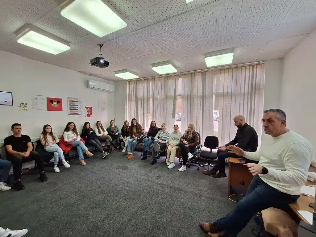 Crveni križ Općine Travnik održao početnu radionicu projekta “Djeluj preventivno”