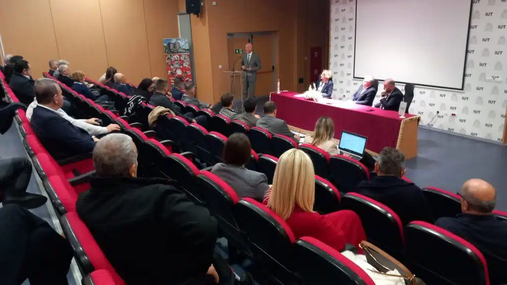 Poslodavci FBiH održali sastanak u Travniku: Uredba Vlade prijeti gašenjem firmi i otkazima