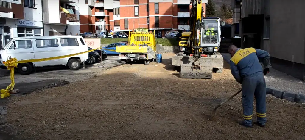 Mještani MZ Centar Travnik uskoro će dobiti dječije igralište(VIDEO)