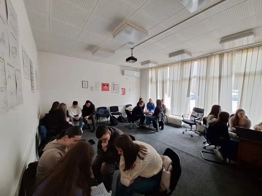 Crveni križ općine Travnik održao radionicu u okviru projekta “Djeluj preventivno”