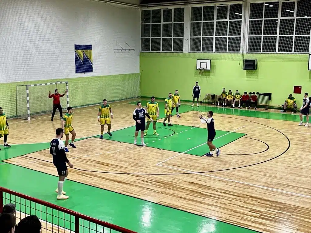 Donji Vakuf slavio protiv Borca iz Travnika u uzbudljivom okršaju(FOTO)