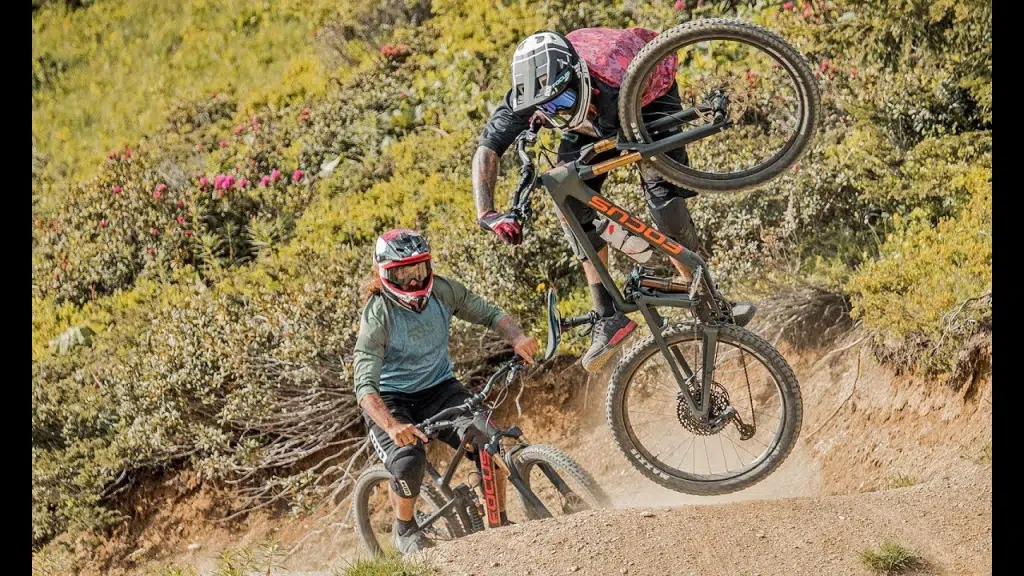 Što je Enduro brdski biciklizam? Vodič za početnike u Enduro utrkama