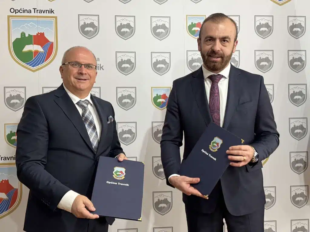 Travnik dobija Centar za strateške studije: Sporazum o saradnji potpisali načelnik Dautović i dekan FPN-a (VIDEO)