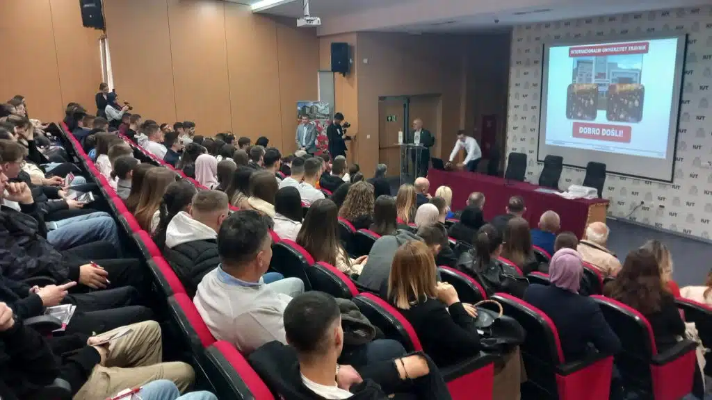 Internacionalni univerzitet Travnik otvorio svoja vrata za buduće studente (FOTO)