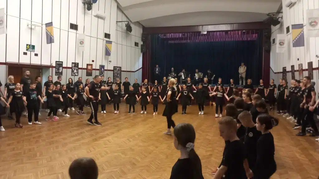 KUD ‘Borac’ Travnik u pripremama za proslavu 50 godina postojanja (FOTO+VIDEO)