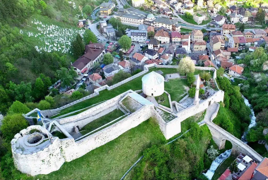 „Travnik je voljeti lako” prvi mjuzikl o Travniku!