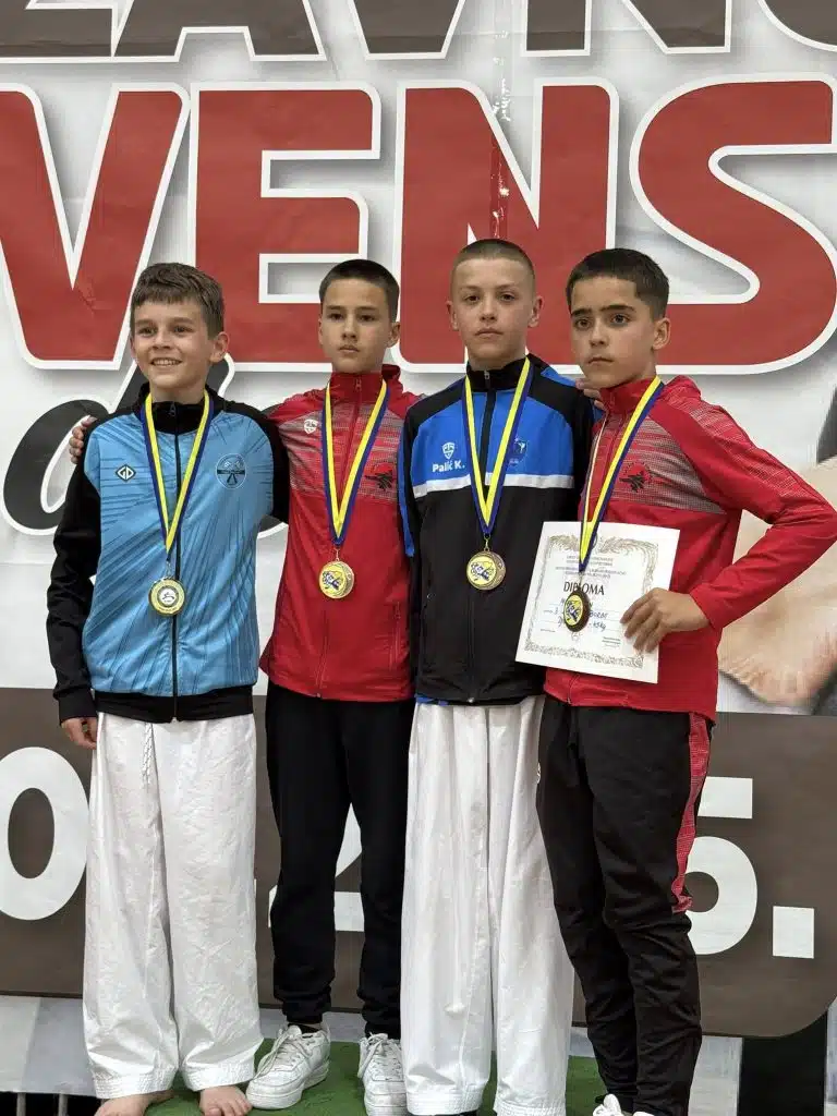 Vezir iz Turbeta briljira: Četiri medalje za male šampione (FOTO)