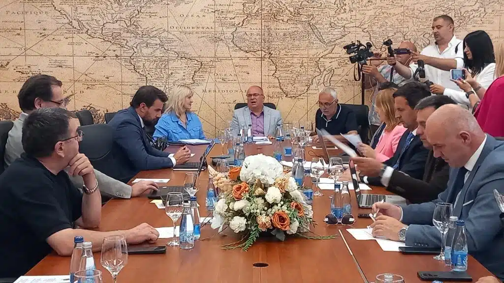 U Travniku se održava prva sjednica novog Predsjedništva Skupštine Saveza općina i gradova FBiH