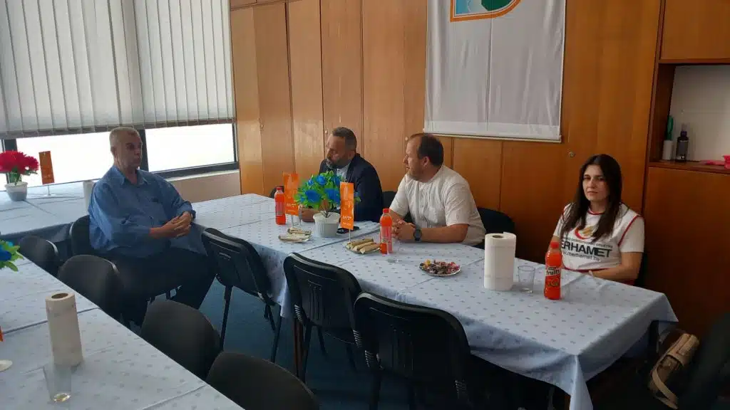 Travnik u znaku humanosti: Posjete udruženjima u sklopu Dana Ajvatovice 2025. (FOTO)