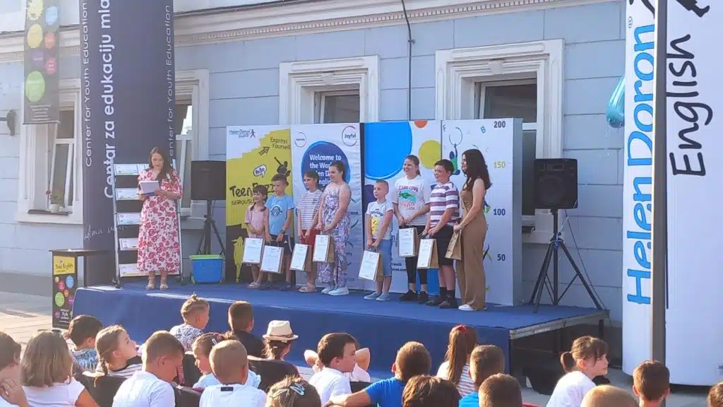 Helen Doron škola u Travniku obilježila 10 godina rada uz radosnu završnu svečanost “Family Day 2025” (FOTO)