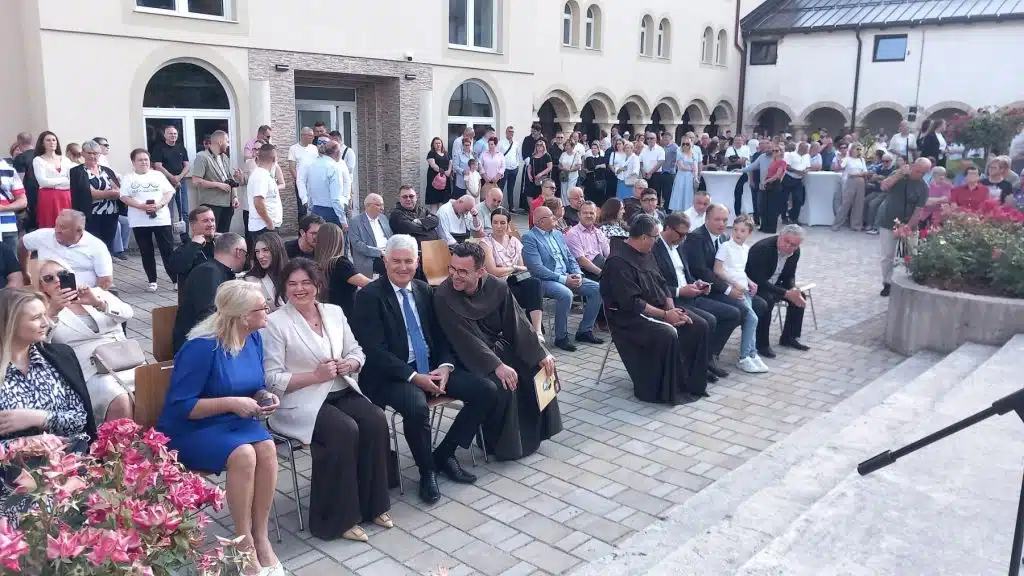 Svečano otvoren obnovljeni Franjevački muzej u Gučoj Gori – nova kulturna i duhovna atrakcija (FOTO)