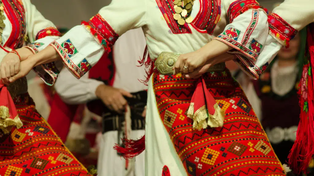 Jubilarna smotra u Karauli donosi bogat folklorni program i goste iz regiona