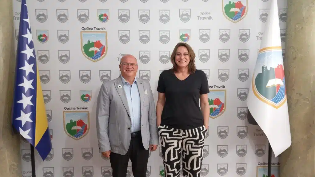 (FOTO/VIDEO) Delegacija iz Nizozemske u posjeti Travniku: Travničanka Nermina Kundić gradi mostove saradnje