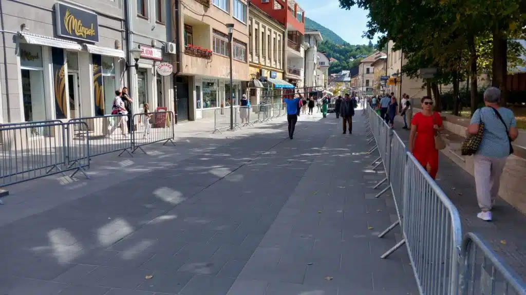 U Travniku uveliko teku pripreme za osmu Pharmamed Travnik noćnu utrku (FOTO)