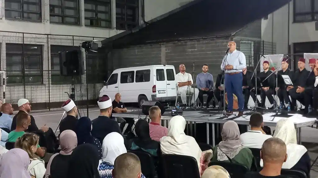 U Biljanskoj dolini održana “Večer ilahija” (FOTO) U Biljanskoj dolini održana “Večer ilahija” (FOTO)