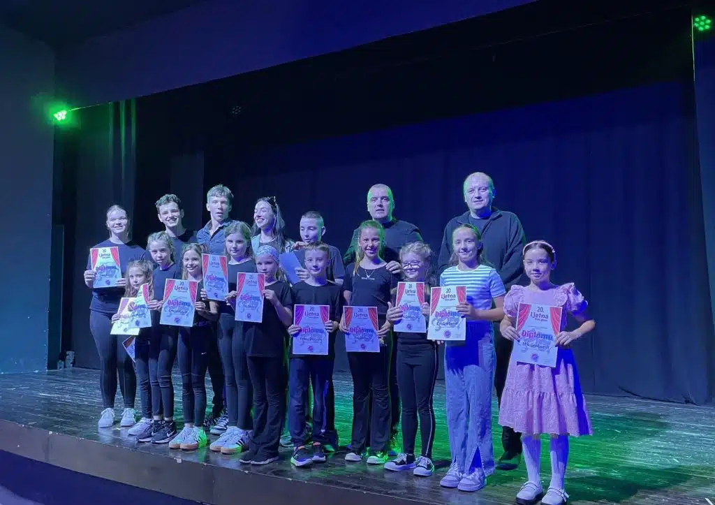 Sjajnom završnicom okončana jubilarna 20. Ljetna škola glume GKM-a Vitez