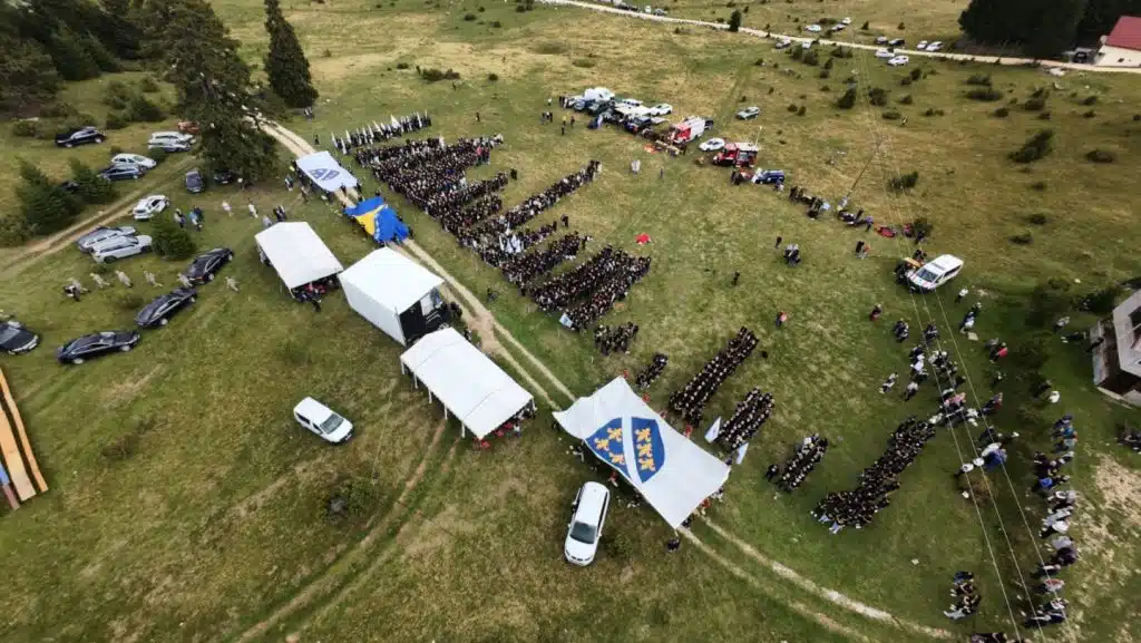 (FOTO) Na Vlašiću održani ''Dani pobjede, dani ponosa'' (FOTO) Na Vlašiću održani ''Dani pobjede, dani ponosa''