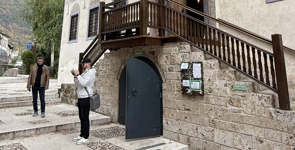U Travniku započet projekat digitalizacije natpisa na džamijama i medresama (FOTO)