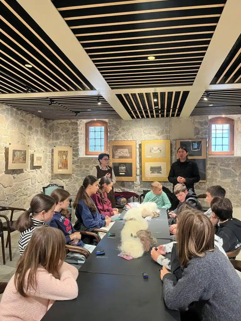 Atelier za igračke od vune vlašićke ovce (FOTO)