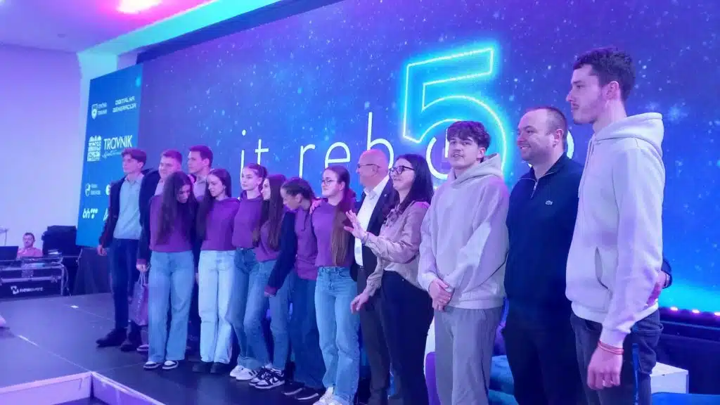 Završen IT Reboot 2025 u Travniku: Mladi talenti pokazali da je digitalna budućnost već počela