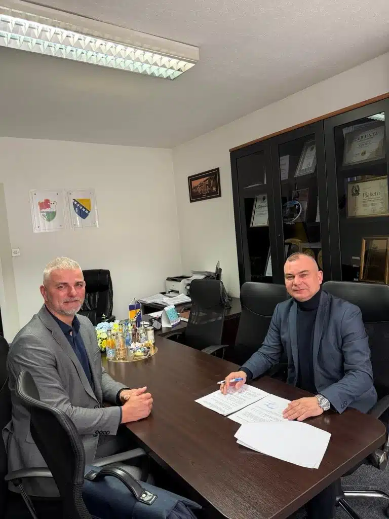 Potpisani ugovori za projekte vodoprivrede u Srednjobosanskom kantonu vrijedni više od 1,12 miliona KM