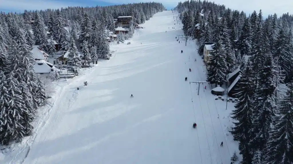 Idealni uslovi za skijanje na Vlašiću (VIDEO)