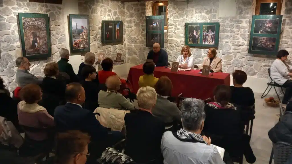U Travniku promovisan Zbornik o nematerijalnoj kulturnoj baštini grada i okoline