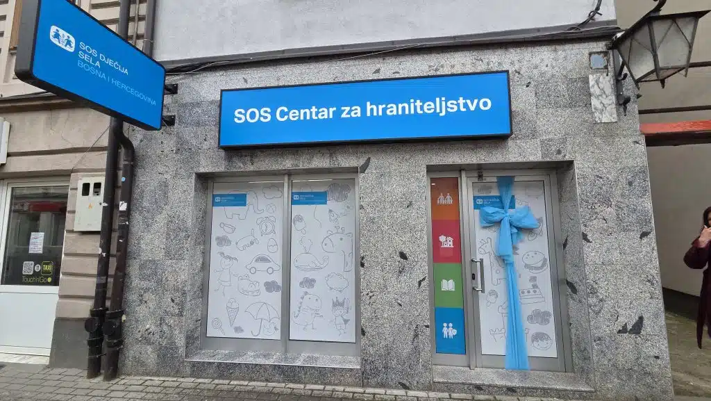 Novi korak za djecu i porodice: Otvoren SOS Centar za hraniteljstvo/udomiteljstvo u Travniku