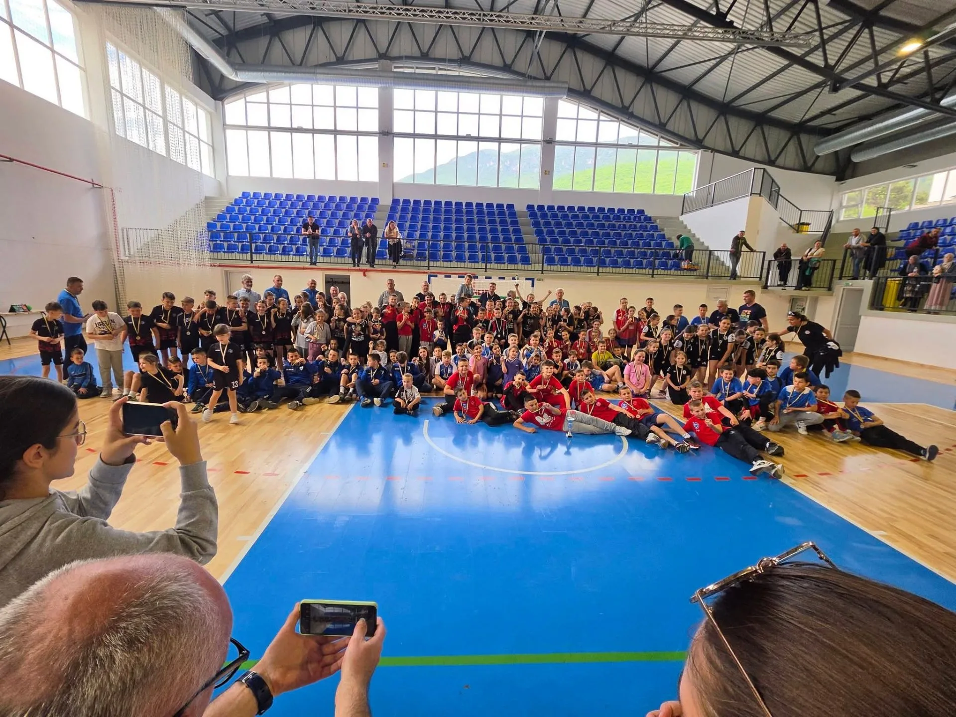 Završni turnir mini rukometa u Travniku: Rukometna budućnost SBK-a obećava