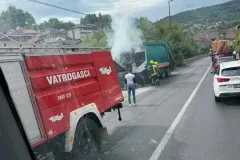 Požar na kamionu za odvoz komunalnog otpada u Travniku