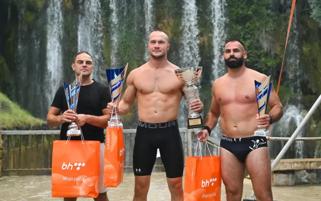 Održani skokovi s vodopada