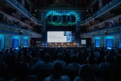 Svjetski AI lideri i giganti u oktobru stižu u Sarajevo: Otkriven dio programa trećeg Kiss the Future AI Summita