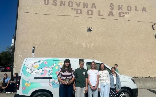 Bibliobus Gradske biblioteke Travnik ponovo na terenu