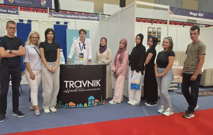 Učenje izvan učionice – posjeta srednjoškolaca Sajmu obrta EXPO u Travniku