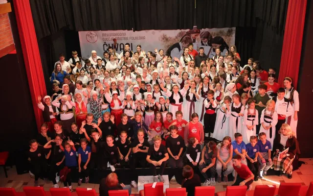 U Travniku održana IV. međunarodna dječja smotra folklora „Čuvari tradicije“