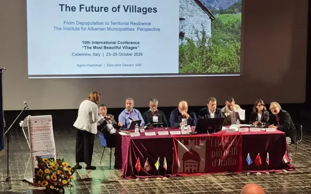 Međunarodna konferencija u Italiji : doc. dr. Dženan Dautović predstavljao Travnik